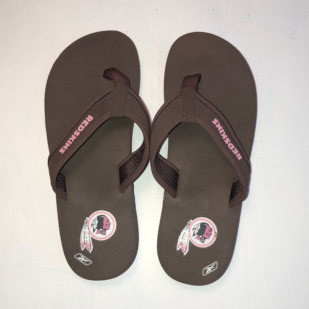 Redskins flip flops